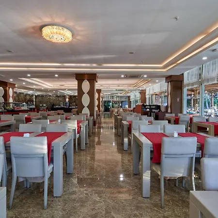 Hotel Maya World Side 4*