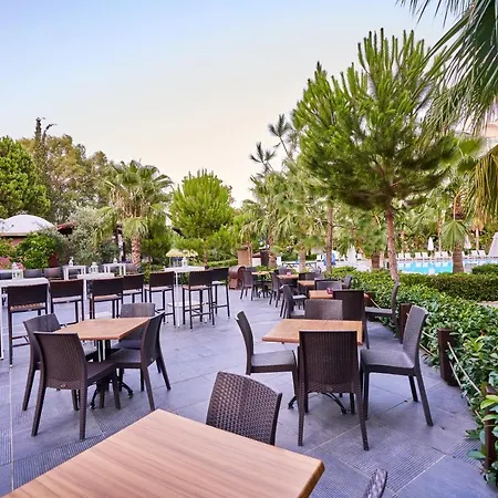 Hotel Maya World Side 4*